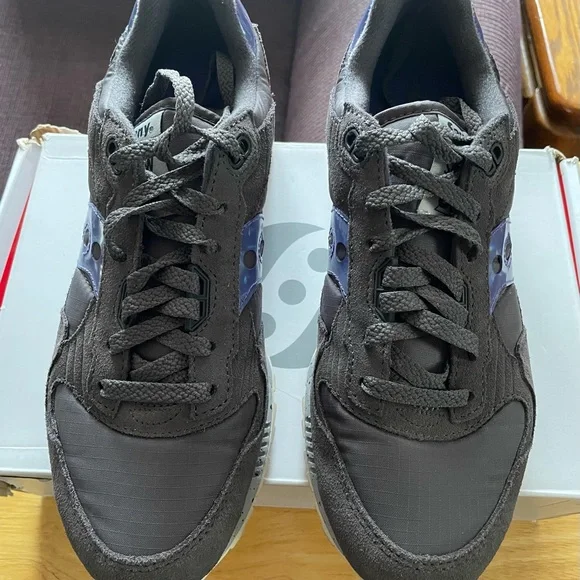 Saucony Men’s Shadow 5000 Black/Crystal, 8.5 - Picture 3 of 10